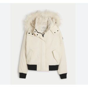 HOLLISTER ALL-WEATHER FAUX FUR-LINED BOMBER JACKET